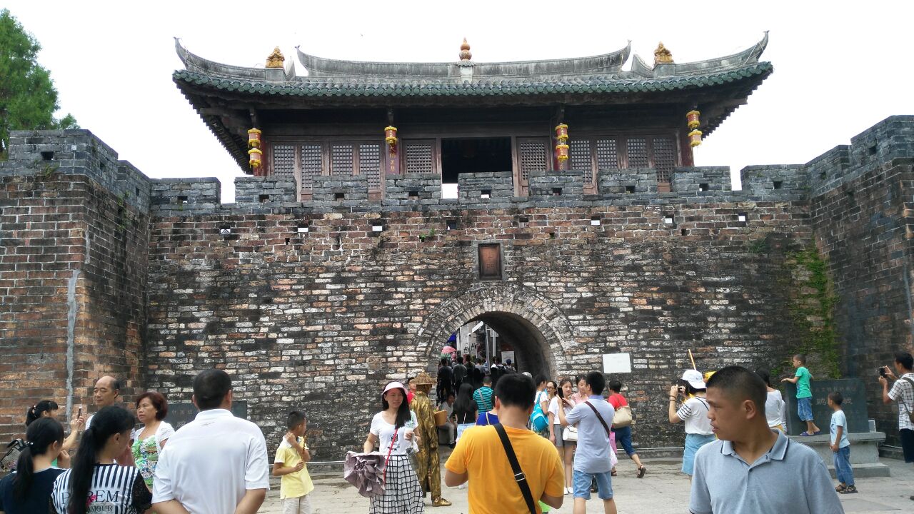 深圳包裝設(shè)計公司